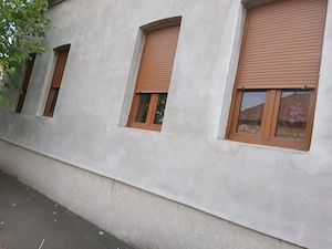 Vând URGENT casă cu grădină in Arad