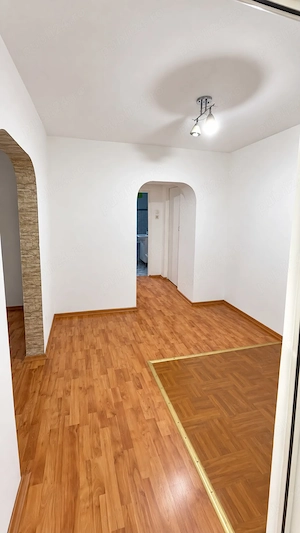 Vând apartament 2 camere