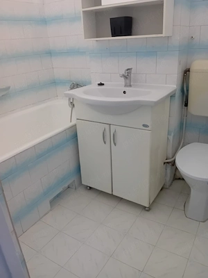 Proprietar inchiriez apartament cu 2 camere  - imagine 2
