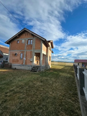 Casă de vânzare, 155 mp, zona Centrală - Săulești - imagine 3