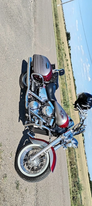 Kawasaki Vulcan Nomad 1500 - imagine 2