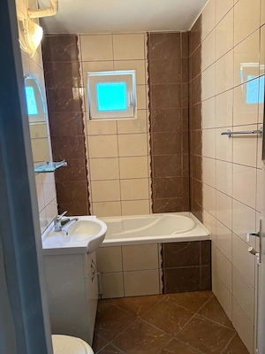 Vând apartament 2 camere  - imagine 4