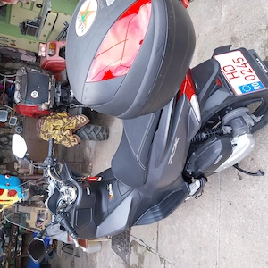 vând honda pcx 125 stare bună recent adusă mai multe detalii la telefon - imagine 3