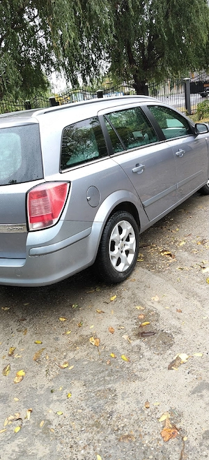 vand opel astra h - imagine 3