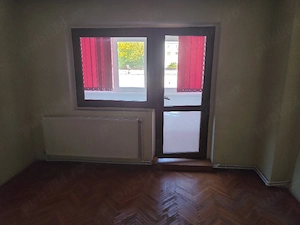 Apartament Calea Călărașilor, 2 camere,etaj1 - imagine 2