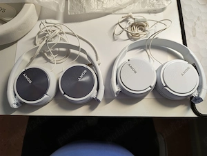 Căști Sony cu fir și microfon