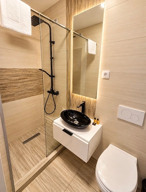 Apartament 2 camere, Utracentral, Etaj 3 - imagine 8