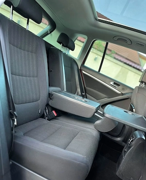 VW Tiguan 2,00 TDI-4x4 Automat-Navi-Xenon-Panorama - imagine 12