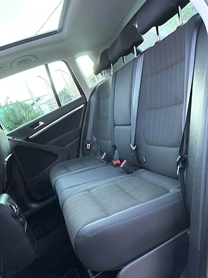 VW Tiguan 2,00 TDI-4x4 Automat-Navi-Xenon-Panorama - imagine 13