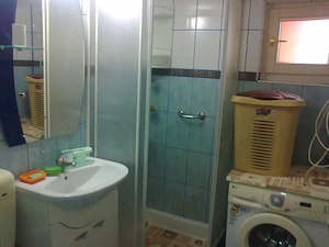 de închiriat căsuță mică cât un apartament la 1800 lei lună - imagine 8
