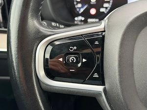 Volvo XC60 - imagine 18