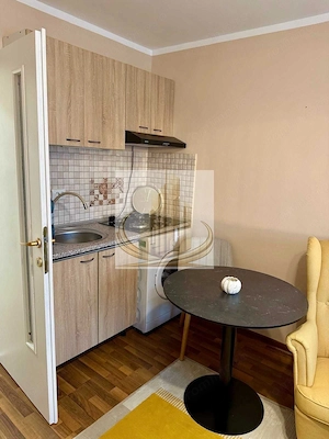 Garsonieră renovată complet, mobilată și utilată - Modern - imagine 4
