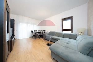 Apartament cu 2 camere si loc de parcare - imagine 2
