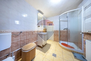 Casă individuala spatioasa cu 8 camere si teren 610 mp centru BOD - imagine 17