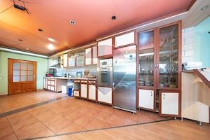 Casă individuala spatioasa cu 8 camere si teren 610 mp centru BOD - imagine 10