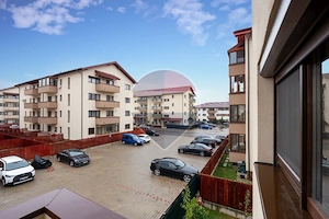 Apartament cu 2 camere si loc de parcare - imagine 12