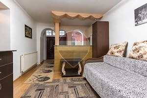 Apartament de 2 camere în fost Han Domnesc în inima Iaşului - imagine 5