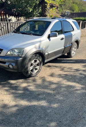 Kia Sandero - imagine 3