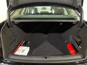 Audi A4 - imagine 13