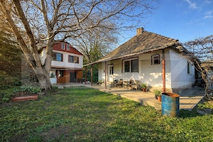 Casă cu grădină în Reghin, zonă semicentrală! - imagine 7