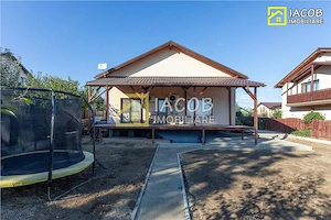 Casa P, str. Tineretului, Magura - Crihan, Bacau
