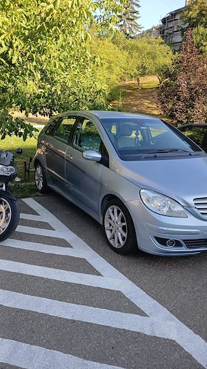 Mercedes Benz, B180 - imagine 2