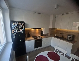 Apartament cu 2 camere de închiriat în Berceni