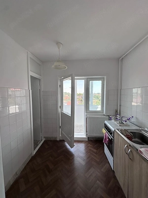Apartament 1 camera decomandat etaj 4  zona Rusu Sirianu