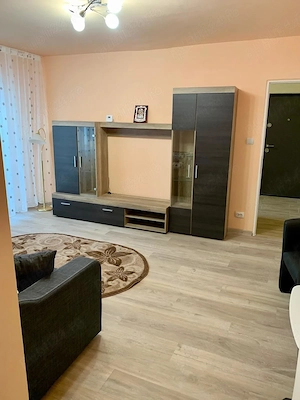 Apartament cu 2 camere in zona Calea Sagului etaj 3 amenajat centrala proprie - imagine 4