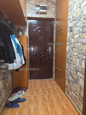 Vanzare apartament 3 camere Brâncoveanu etaj 3/10 - imagine 3