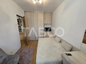 Apartament 3 camere de vanzare etaj intermediar 2 Mihai Viteazul Sibiu - imagine 14