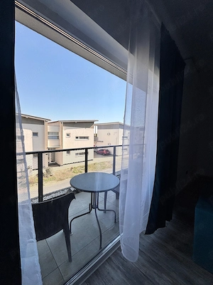 Persona fizica inchiriez apt spatios 2 camere in Ghiroda - imagine 7