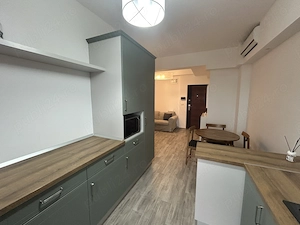 Inchiriez apart.3 cam.ultramodern,in Alfa, bloc nou,et.2,cu loc parcare - imagine 4