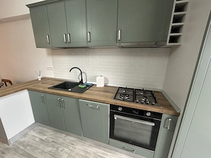 Inchiriez apart.3 cam.ultramodern,in Alfa, bloc nou,et.2,cu loc parcare - imagine 6