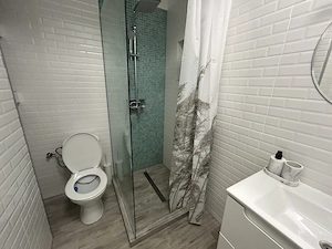 Inchiriez apart.3 cam.ultramodern,in Alfa, bloc nou,et.2,cu loc parcare - imagine 13