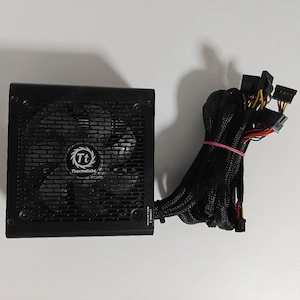 Sursă Thermaltake 500W RGB