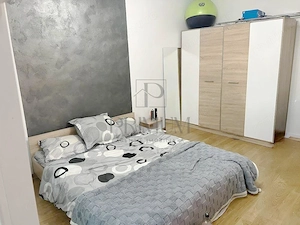 COMPLEX STUDENTESC - 1 CAMERA - MOBILATA - RENOVATA - ZONA LINISTITA - imagine 2