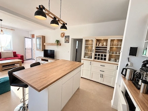 Dumbrăvița | 3 Camere | 76,6 mp | Grădină 46.5 mp | 2 Băi | Dressing | 2 Parcari - imagine 5