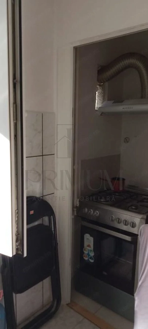 DAMBOVITA - BLOC IZOLAT - 3 CAMERE - ETAJ 2 - CENTRALA PROPRIE - 2 BAI - CLIMA - imagine 4