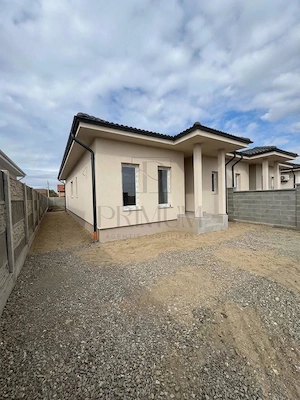 Duplex parter - 2 dormitoare - 2 bai - finalizat - imagine 2