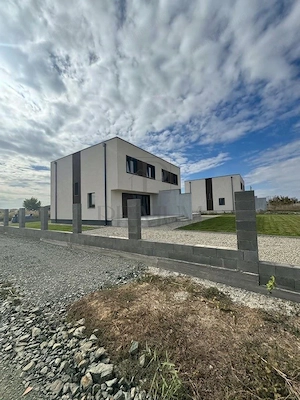 NOU !!! Casa duplex premium – arhitectura moderna, spa #539;ii generoase  #537;i curte privat #259;  - imagine 3