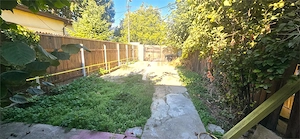 Casa 6 camere P+1E su.132mp.su.teren 237mp.vis a vis de Sc.Inot Razvan Florea - imagine 4