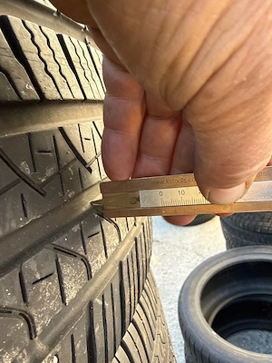 265-40-22 pirelli allseason - imagine 4