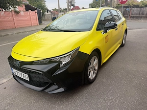 ** Vand Toyota Corolla Hybrid 2022   Gata de Traseu (Licență Taxi inclusă până în 2034) ** - imagine 4