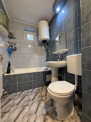 NEPTUN, 3 camere, etaj 3, semi-decomandat - imagine 12