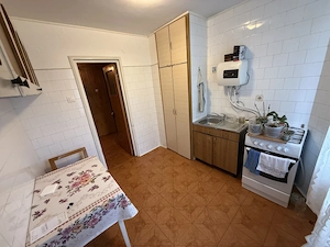 NEPTUN, 3 camere, etaj 3, semi-decomandat - imagine 2