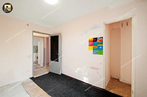 Vanzare apartament 3 camere, in Galati, Blv. Henri Coanda, etaj 3, centrala proprie - imagine 8