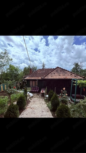 Vând casa curte mare livada Bertea Prahova ruta Slanic Prahova