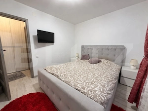 Apartament modern, luminos și îngrijit, cu vedere superbă spre cetate - imagine 4