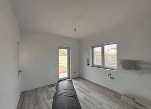 Duplex 85 mp utili - 370mp teren | Ghiroda | Universitatea de Medicina  - imagine 8
